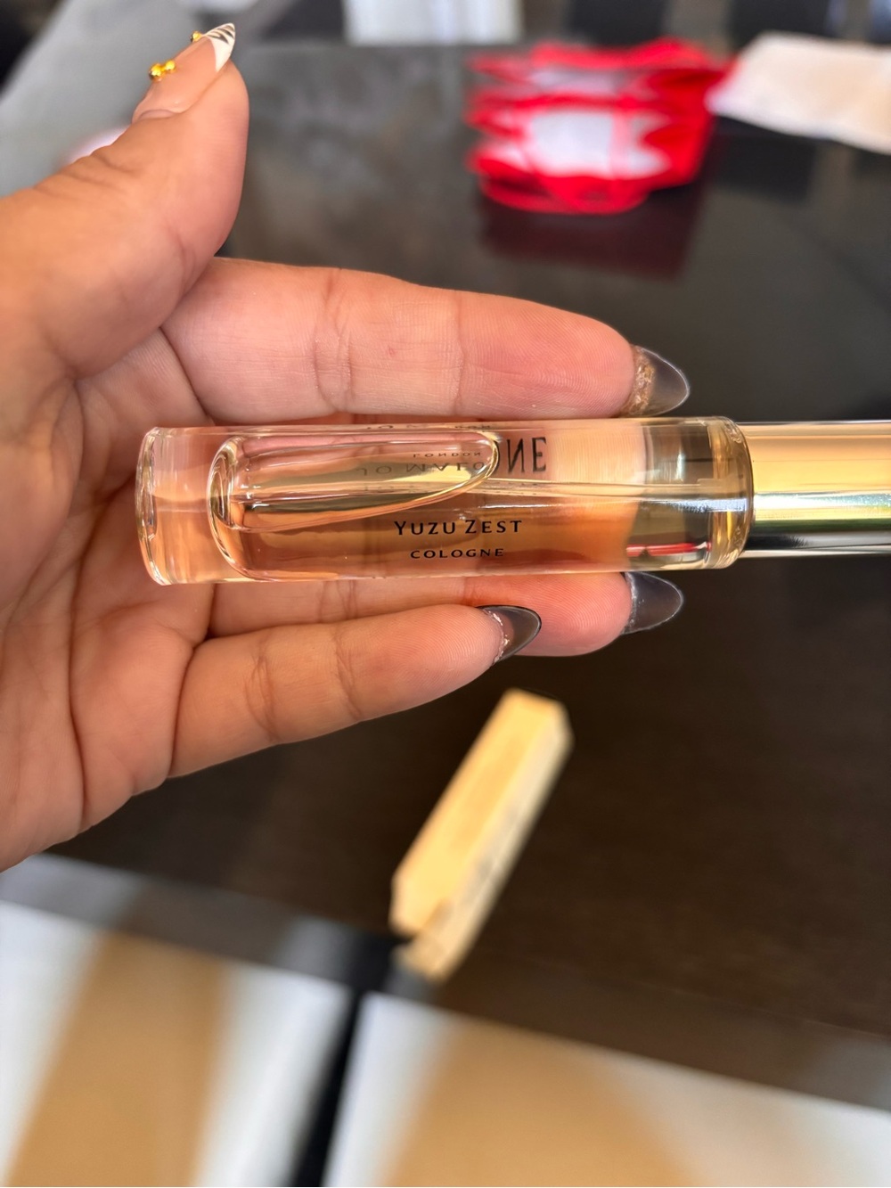 Jo Malone Yuzu Zest Travel Cologne - Yellow & Clear - Picture 6 of 8